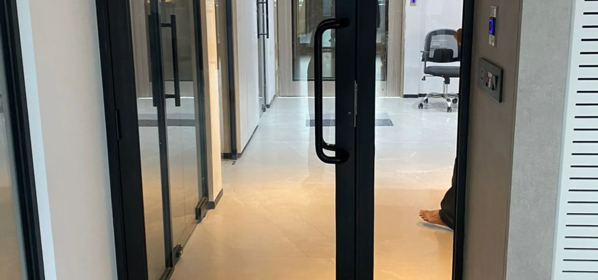 imgi_40_9EXPRESSIONS-INSIDE-Project-Bajaj-office-pune