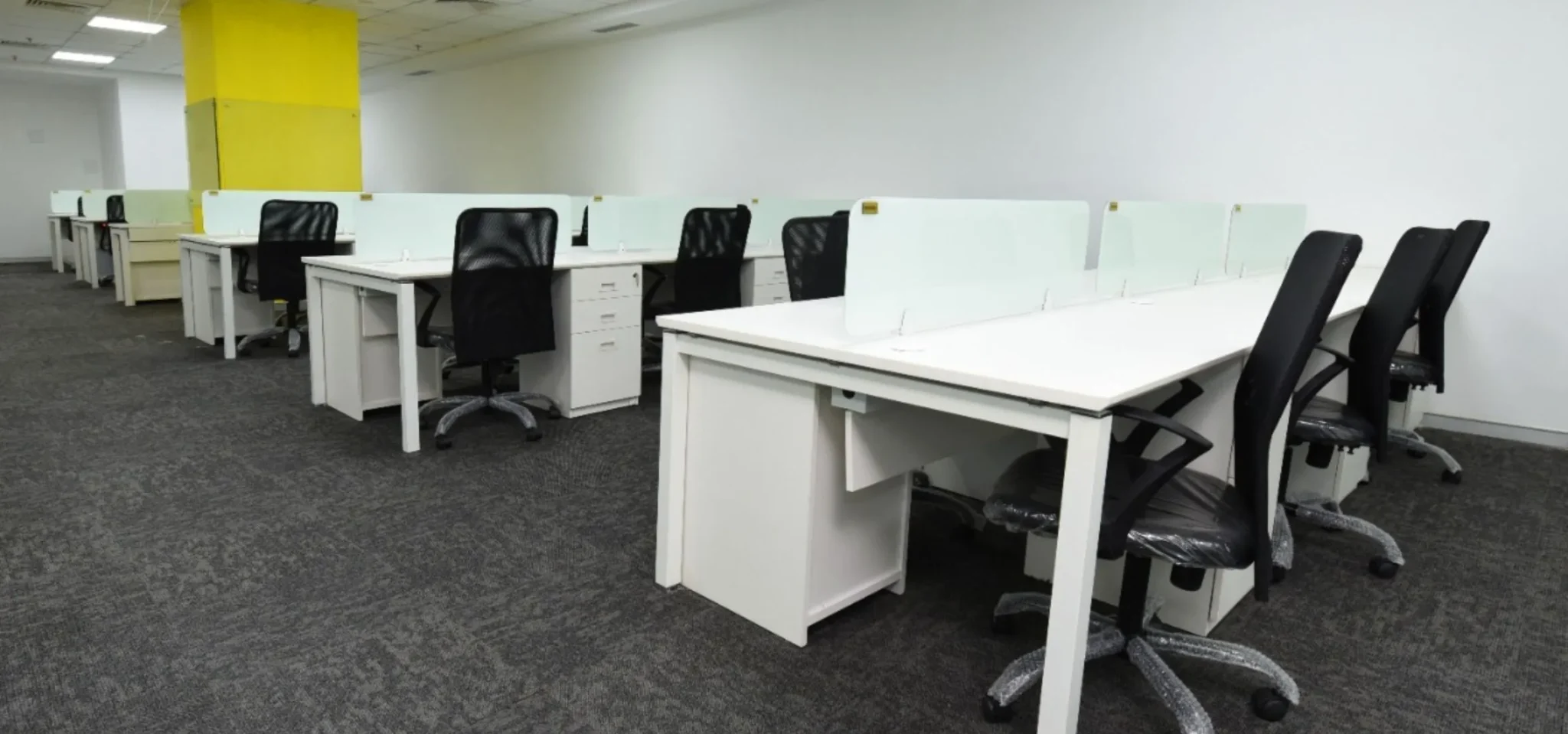 imgi_5_2EXPRESSIONS-INSIDE-PROJECT-Office-Goregoan-E