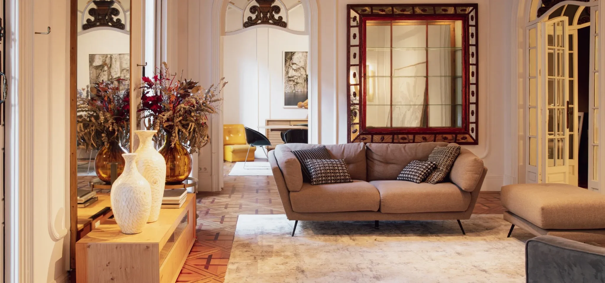 imgi_6_3EXPRESSIONSINSIDE-Bunglow-project